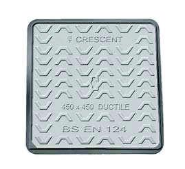 CDD 145 C CRESCENT 450 x 450 BS EN 124 D SQUARE/RECTANGULAR Manufactured as per BS EN 124 Anti-skid Checker design Provision for bolting Covers to Frames for better security A x