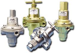 Configurations NPT x NPT, NPT x Flange Materials Brass, stainless steel, nickel plated Soft seat (Delrin) Hard seat available Inlet Pressure 5500 psig P627 High Flow Gas Regulator The