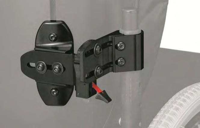 Safety Latches Icon Back System latches open outward to prevent unintentional activation by contact with backpacks or other items.
