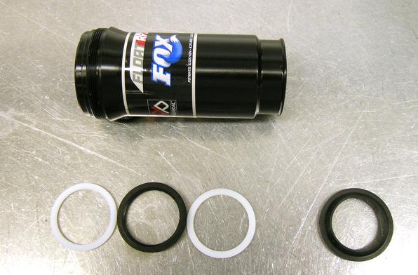the Air Sleeve Rebuild Kit, FOX P/N 803-00- 142, as described in the following steps.