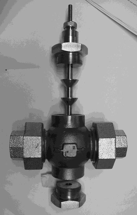 ½ through 2 Bronze Body valves use the same parts for both versions, and as such can be changed from one form to the other in most shops. Procedure Figure 7 Figure 8 Figure 9 1.