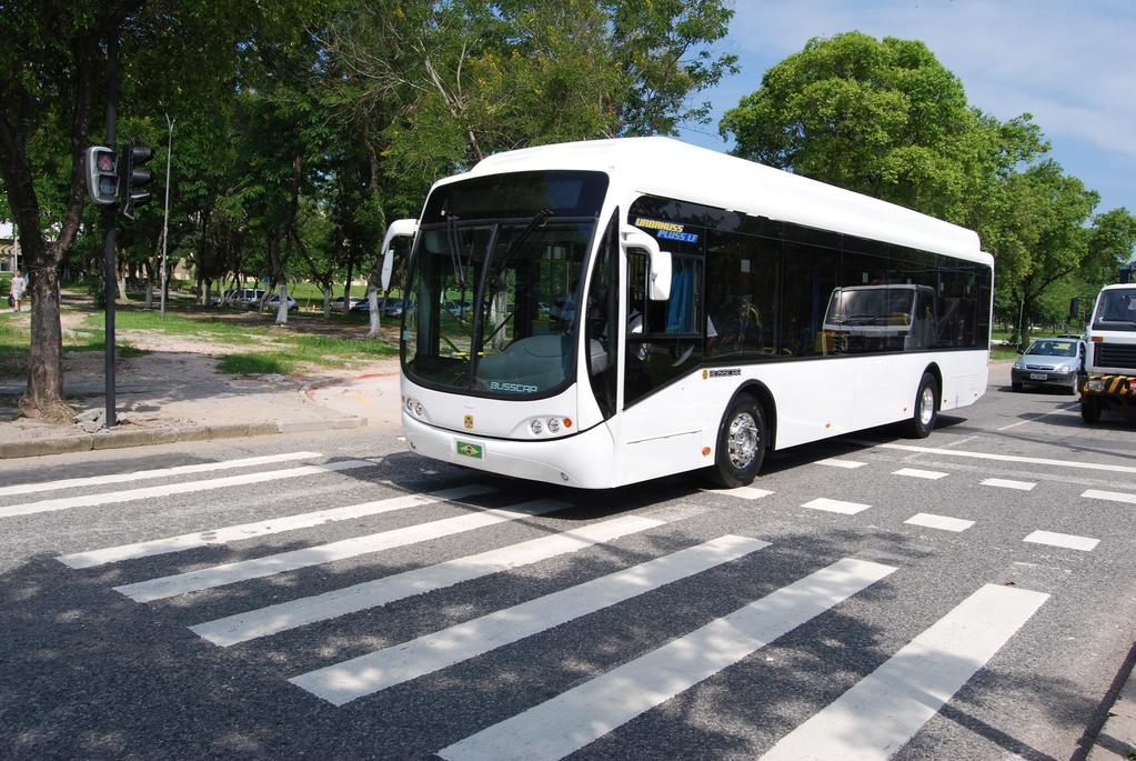 254 Proceedings WHEC2010 economy. Consequently, other hybrid fuel cell buses reached much better fuel economies than that of the CUTE project [2 (6), 3 (8)].