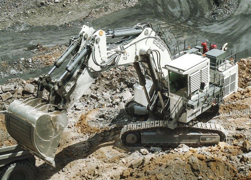 Efficiency Moving More for Less The R 9250 follows the Liebherr design philosophy of maximizing the machines performance by improving the efficiency of all individual subsystems.