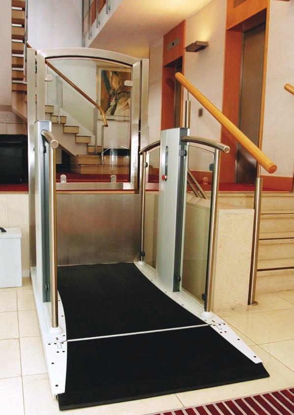 The 250kg 1 metre step lift is available in through entry and adjacent configurations, making it useful for architectural solutions.