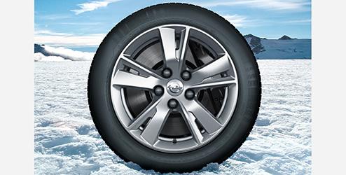 17 inch Complete Design Steel Wheel with Winter Tire 18 inch Complete Alloy Wheel with Winter Tire 18 inch Complete Alloy Wheel with Winter Tire (Pirelli) 39156729 39153910 39081943 Alloy Wheel 16