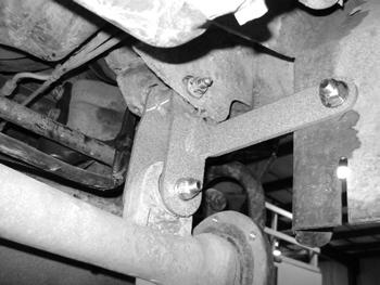 Figure 12 Step 34 Note Differential bracket hardware is located in Bolt Pack #535 Step 36 Note Lower control arm hardware is located in Bolt Pack #534 Step 37 Note Differential skid plate hardware is
