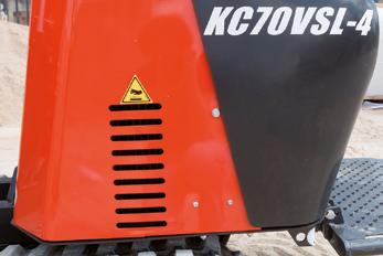 Hydraulic cylinders The loading shovel is activated by two hydraulic cylinders located under
