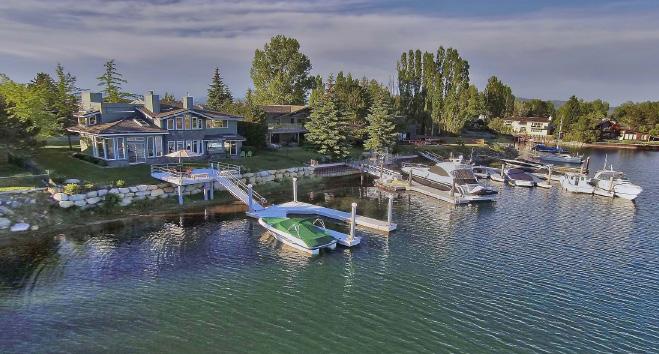 Median Price $405,500 $479,500 18% SOUTH LAKE TAHOE overall sales Average List Price $490,775 $573,308 17% Average Sold Price $479,612 $556,914 16% Average Days on Market 147 128-13% Highest Sold