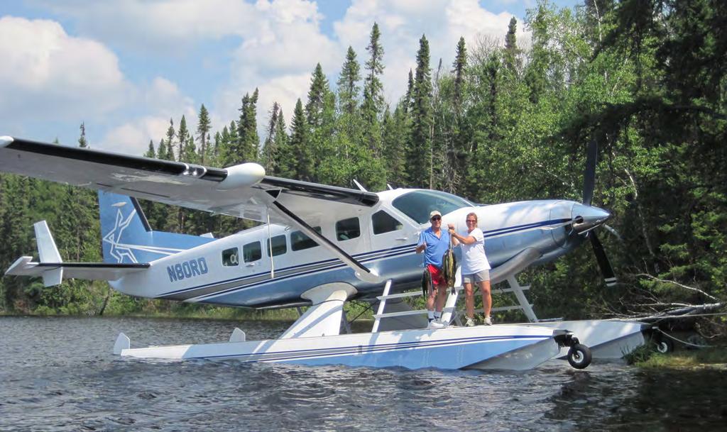 specifications For Wipline 8750 Floats Weight Amphibian System Total Weight 1,678 lbs (761 kg) Amphibian Exchange Weight 1,142 lbs (518 kg) 1 Seaplane System Total Weight 1,294 lbs (587 kg) Seaplane