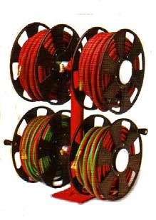 .. Hose Reels feature a combination shaft & hub assembly which enhances Safety while extending O Ring life by providing even and positive O