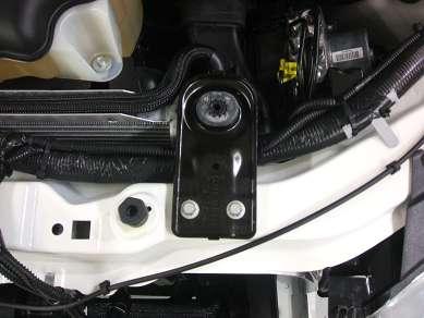 14. Remove four (4) bolts and the two (2) upper radiator mounting bracket assemblies. Left side shown, right side similar. Refer to Figure 10. x4 Figure 10 15.