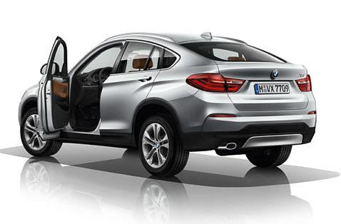 dverí batožinového priestoru Doprajte svojmu BMW ešte viac funkcií. Nový model Advantage ponúka okrem základnej výbavy množstvo ďalších prvkov.