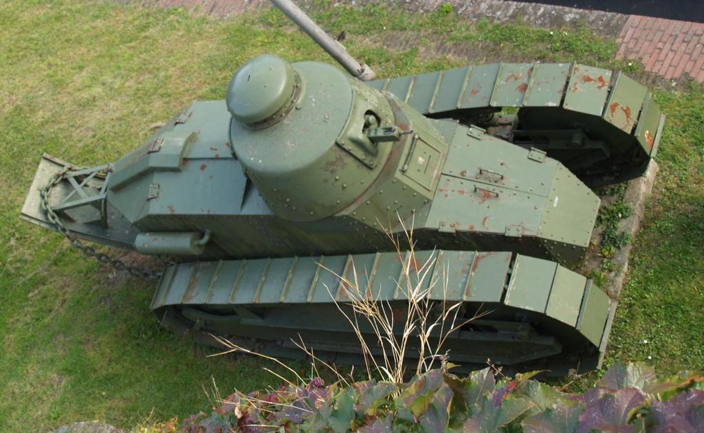 (France) The tank is a replica (or at least partial replica)