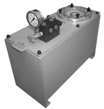 96 000/108 ED CTR* HYDRAULIC POWER UNITS TANK CAPACITY from 8 lt to 150 lt PUMP FLOW RATE from 1,6 lt to 41lt DESCRIPTION The CTR* power units, are realised with a soaked gear pump and a vertically