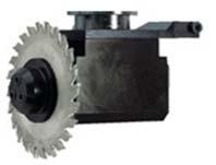 This accessory is indispensable to prevent the rotation of the aggregate around the axis power.
