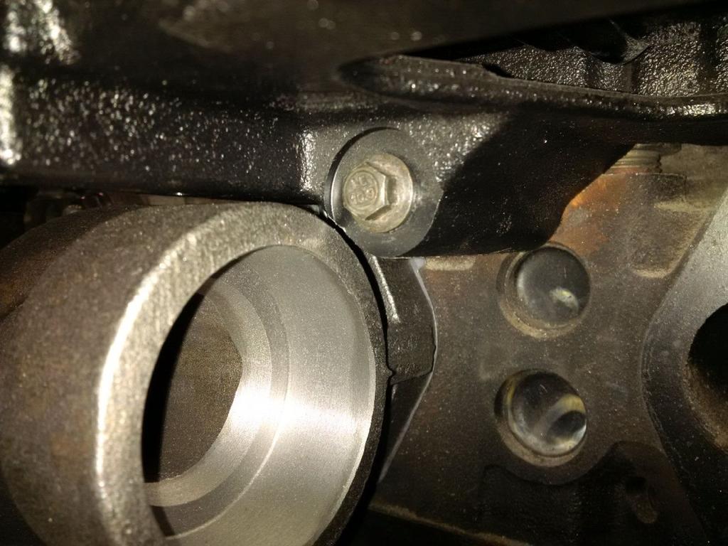 47. Check clearance between the EGR support bracket and the junction bell of the manifold.