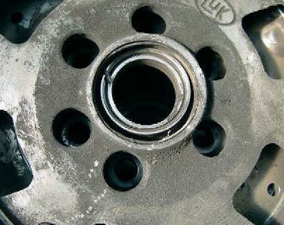 Ball bearing Grease egress Bearing seized Sealing cap missing or discoloured brown due to overload