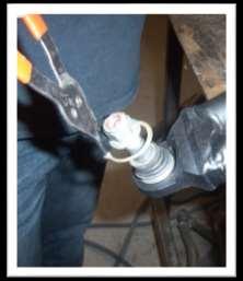 Verify that the clip snaps into place after installing the ball joints