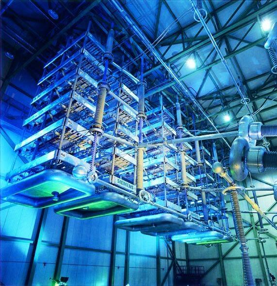 Benefits & Advantages Advantages of HVDC Interconnection HVDC provides the following Advantages Lower costs for specific transmission tasks, particularly for long transmission distances Reduction in