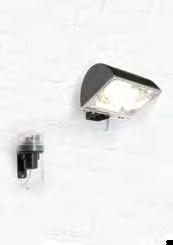 00 PIR DETECTOR Adjustable wall PIR sensor. Suitable for traditional and LED light fittings, works with multiple lights.
