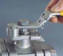 During maintenance, the actuator and mounting assemblies remain on the valve body. The entire valve and actuator assembly is easily reinstalled. No adjustment or reattachment is necessary.