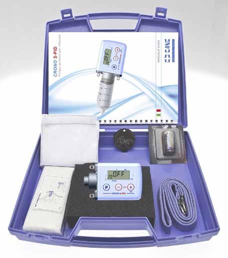 SECTION 4 EQUIPMENT SUPPLIED 1. CRONO S-PID ambulatory infusion pump. 2. Pump carry-case (Code: VAL/01R). 3. Elastic belt (Code: CM/01). 4. Fabric pouch (Code: CM/02/B). 5.