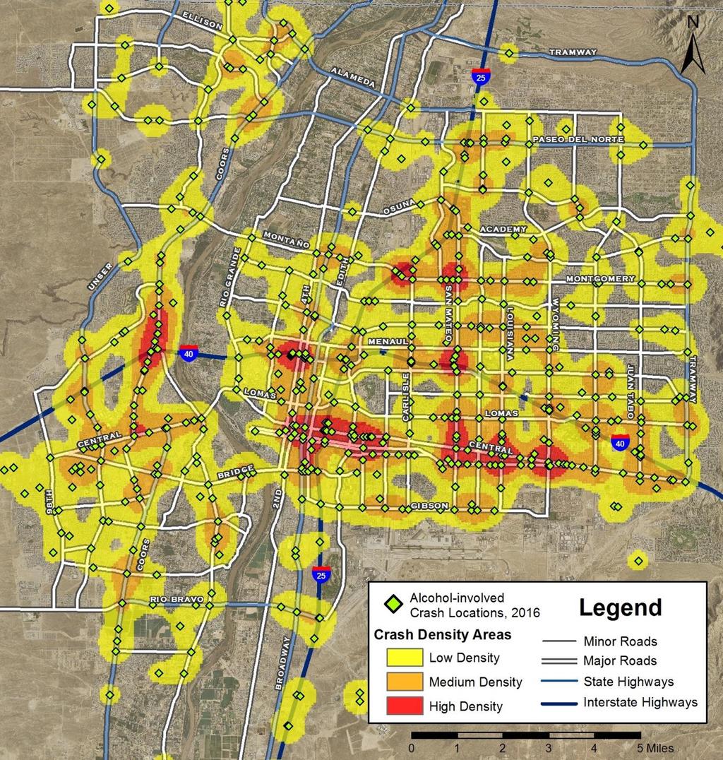 Crash Geography Maps Map 3: Location and Density of Crashes in Albuquerque, 2016 2 All maps are available in high-resolution color at tru.unm.edu.