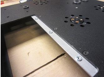 2 Mechanical section: tang strips Position the Insert plate in the chassis