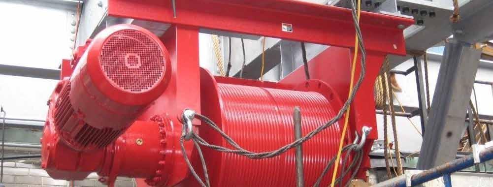Times Square Ball Hudson Scenic Studio One Times Square Motorized winch with 15,000 lb capacity for raising and lowering the New Year s Ball in Times Square, customized for precise line speed and