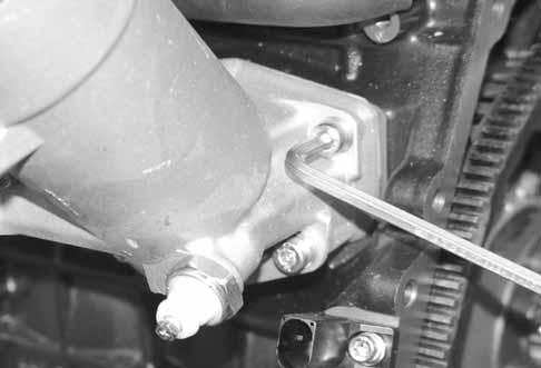 36 01 3) Remove the EGR valve #1 pipe.