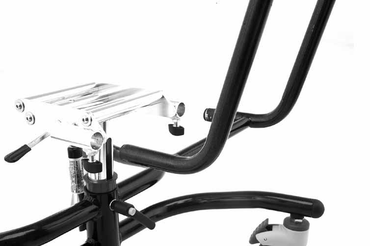 11.5 Height adjustment - Easy chassis 11.6 Tilt in space The height of the Easy chassis should be set before putting the child in the seat.