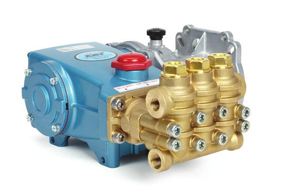 Shaft Flow Pressure Pump Engine Typical Gas Pump Model Size gpm lpm psi bar rpm rpm hp* Engine** 3CP1120G 3/4" 3.5 13.2 2200 155 1420 3600 5.3 8.0 5CP3120CSSG1 1" 4.5 17.0 3500 245 1645 3353 10.8 16.