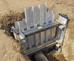 End Shores Corrugated aluminum rails & end panels Efficiency Production s corrugated aluminum hydraulic end shores are ideal for adding third-sided protection to a trench when working closely to