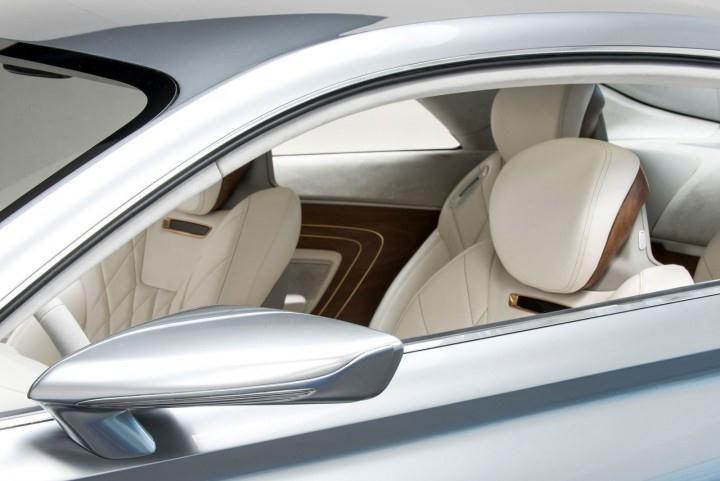 The exterior styling of the concept is highlighted by a long hood, high-beltline and a cabin