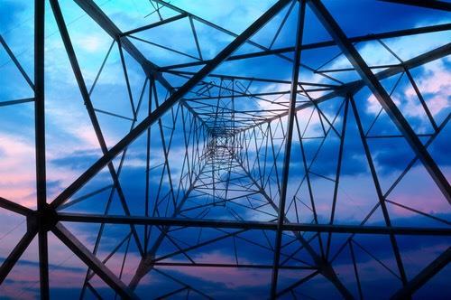 Brief overview of problems in the existing electricity market of Ukraine (1/1) KEY REGULATORY DECISIONS ON THE UKRAINE ELECTRICITY MARKET FOR 2017 - The Ministry of energy and coal industry of