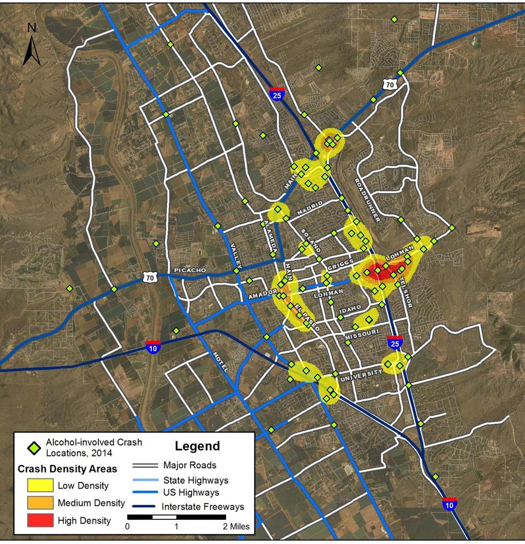 Crash Geography Maps Map 4: Location and Density of Crashes in Las Cruces, 2014 3 All maps are available in high-resolution color at tru.unm.edu.