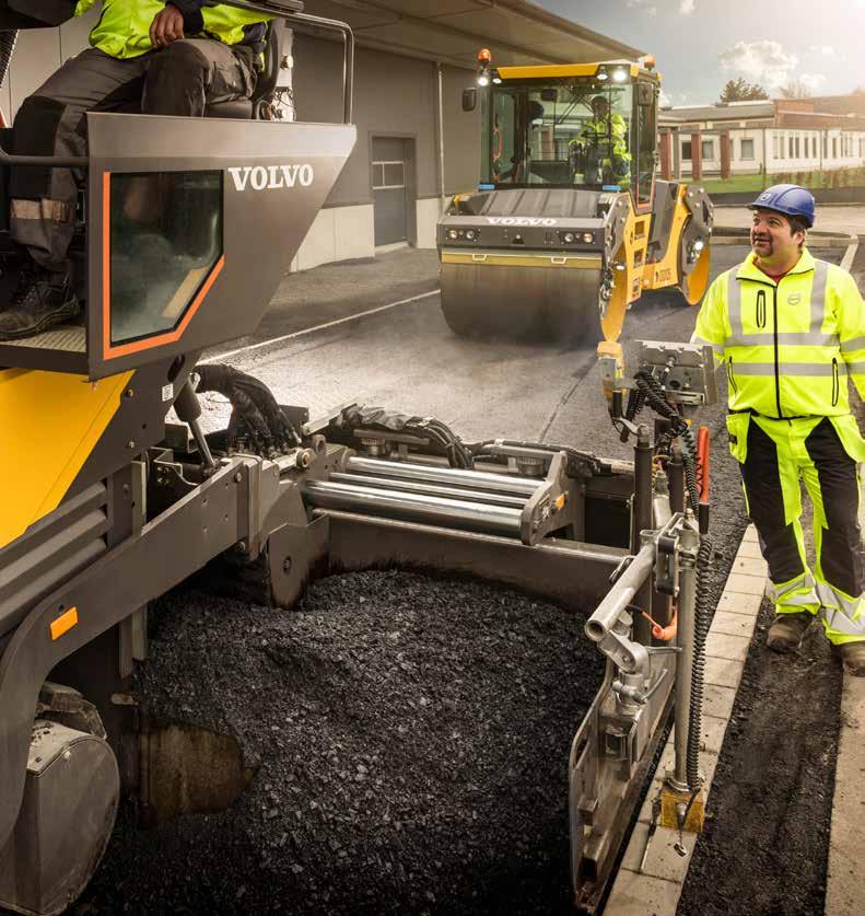 Engineered for efficiency Built on decades of engineering excellence, Volvo screeds deliver the best pavement quality, uniformity and smoothness.