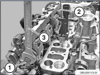 To check the valve timing, proceed as recommended in Repair Instruction 11 31 005, "Check camshaft valve timing" (N20, N26).