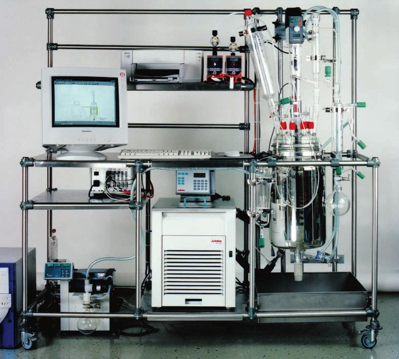 UNITS UNIVERSAL REACTION UNIT FOR DISCONTINUOUS OPERATION GENERAL The discontinuously working reaction unit has been designed for various reactions in the liquid phase.