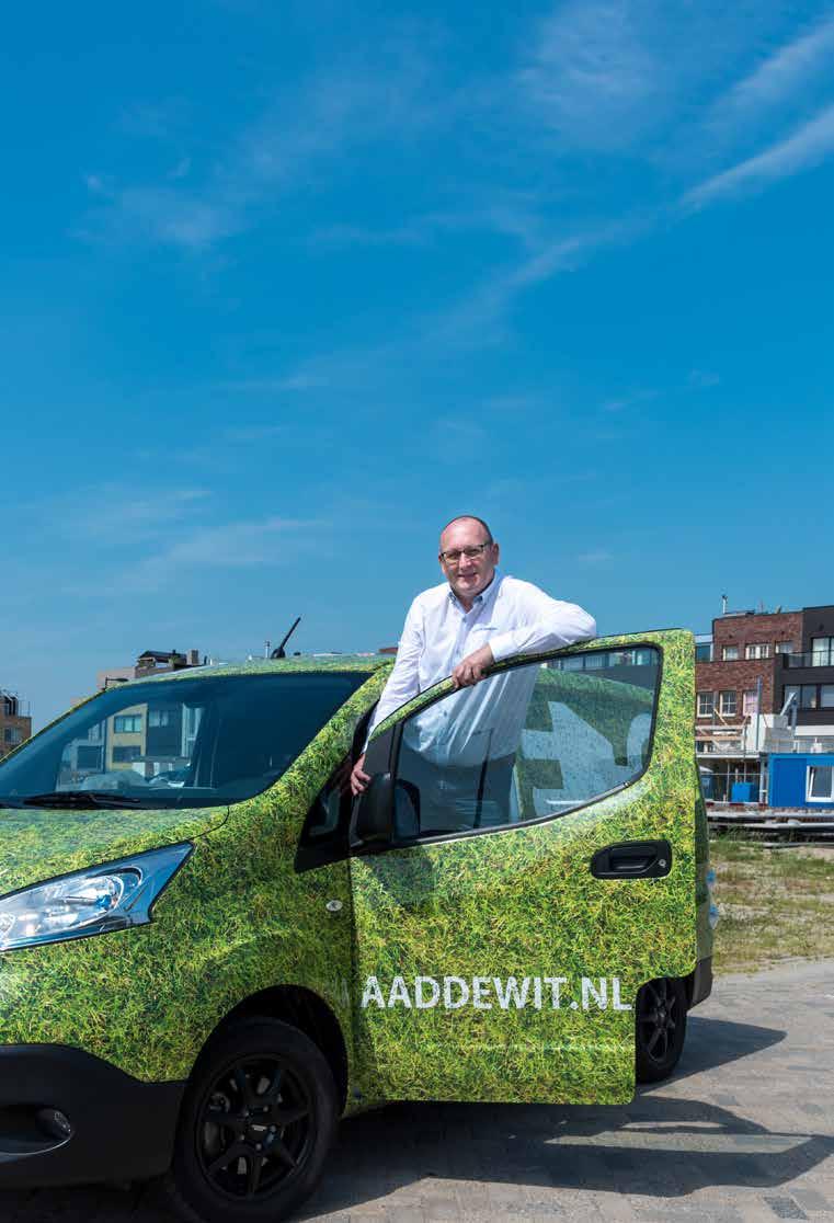We felt we had to do it Jan Laan Managing Director Aad de Wit Removals In 2011, I and my business partner witnessed the launch of the first electric Nissan Leaf.