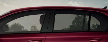 Roll blinds for the rear side windows and a roll blind for the rear window (Superb
