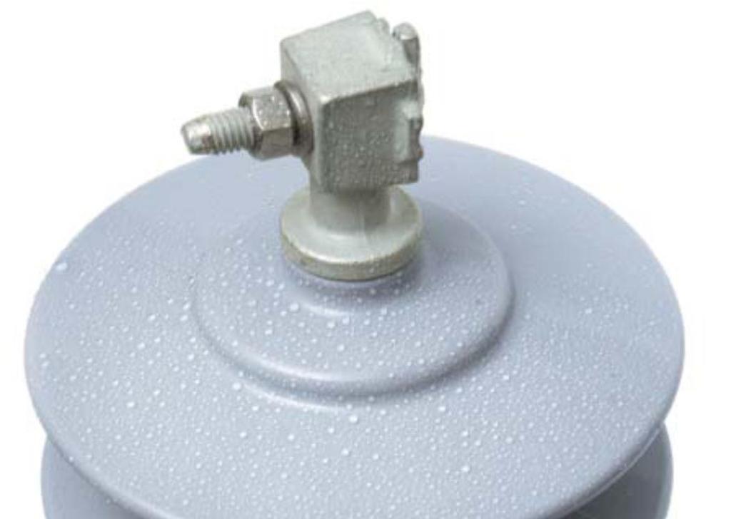 Insulator technology The PS switch insulator is manufactured with advanced hydrophobic cycloaliphatic epoxy (HCEP) resin.