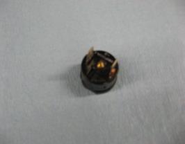 INTERNAL COMPONENTS K: High Pressure Switch: This normally closed brazed pressure switch will open
