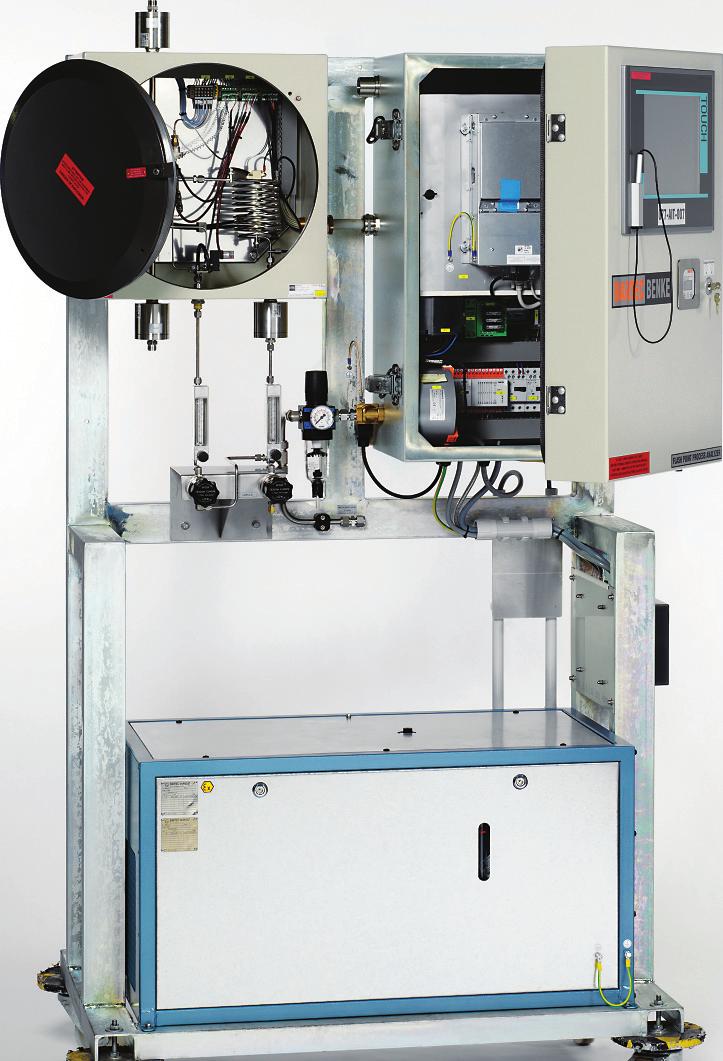 chiller. The sample flows continuously through the measuring cell of the FPA-4.