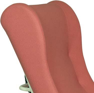 ARMCHAIRS TREATMENT ARMCHAIR Armchair specially designed to offer the highest safety and comfort to the pa ent in diagnosis and treatment