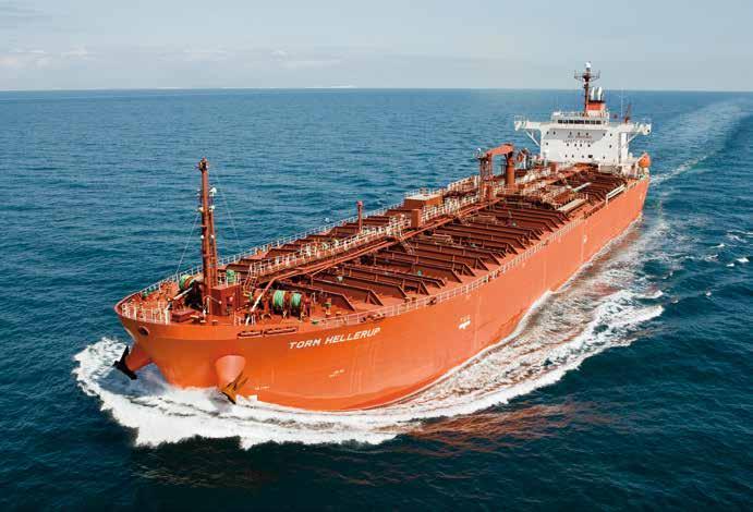 Propulsion of 46,-, dwt Handymax Tanker Introduction The main ship particulars of 46,-, dwt Handymax tankers are normally as follows: the overall ship length is 183 m, breadth 32.