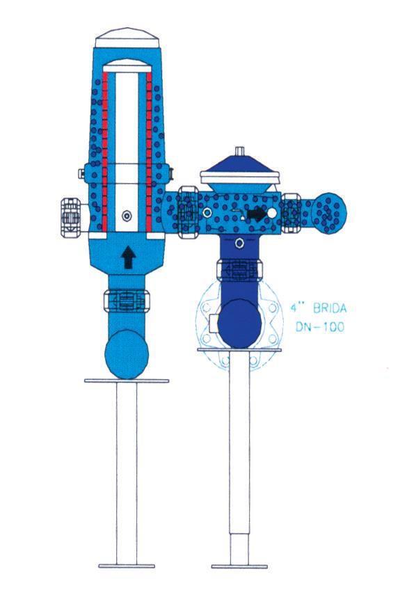 During backwash cleaning, the three-way valve reverses the water direction, which then enters from the bottom of the filter (outlet manifold) thanks to the clean water processed by the rest of