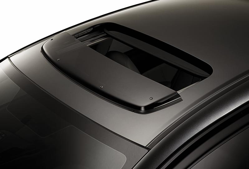 The Decklid Spoiler adds a subtle, tasteful enhancement that makes a big contribution to the sleek aerodynamics of your Civic.