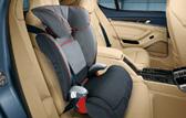 Child seats Models Group Weight Age Panamera front 1 Panamera rear Porsche Baby Seat ISOFIX, G 0 + 0 + up to 13 kg up to approx.