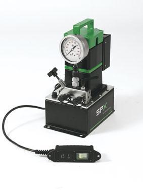 7 PE8 : New lightweight ultra-high pressure electric pump SPX Bolting Systems launches a new 1500 Bar electric pump specifically designed for the high requirements of the wind industry: light weight,